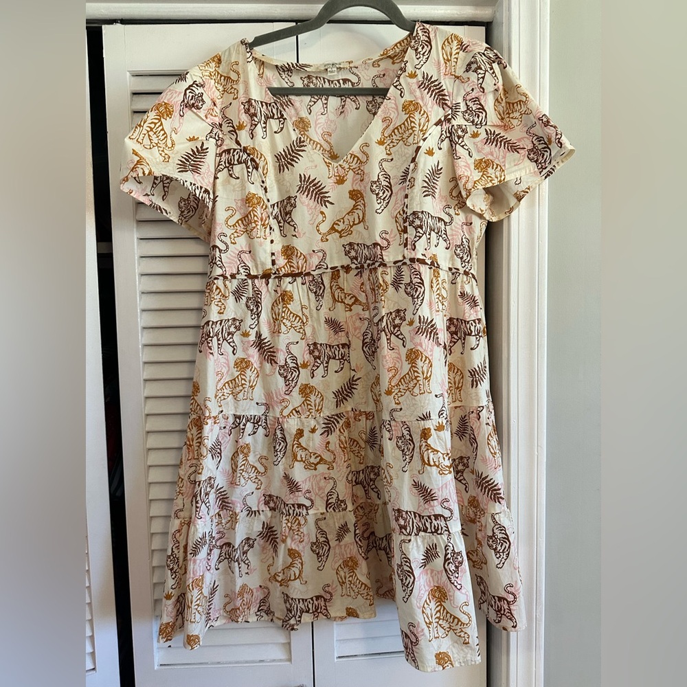 UMGEE Tiger Animal Print V-Neck Dress